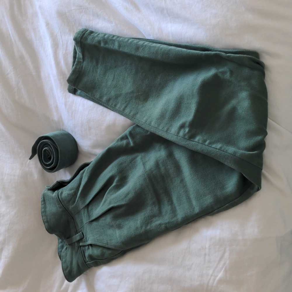 NWOT Sezane Austin Trousers Green